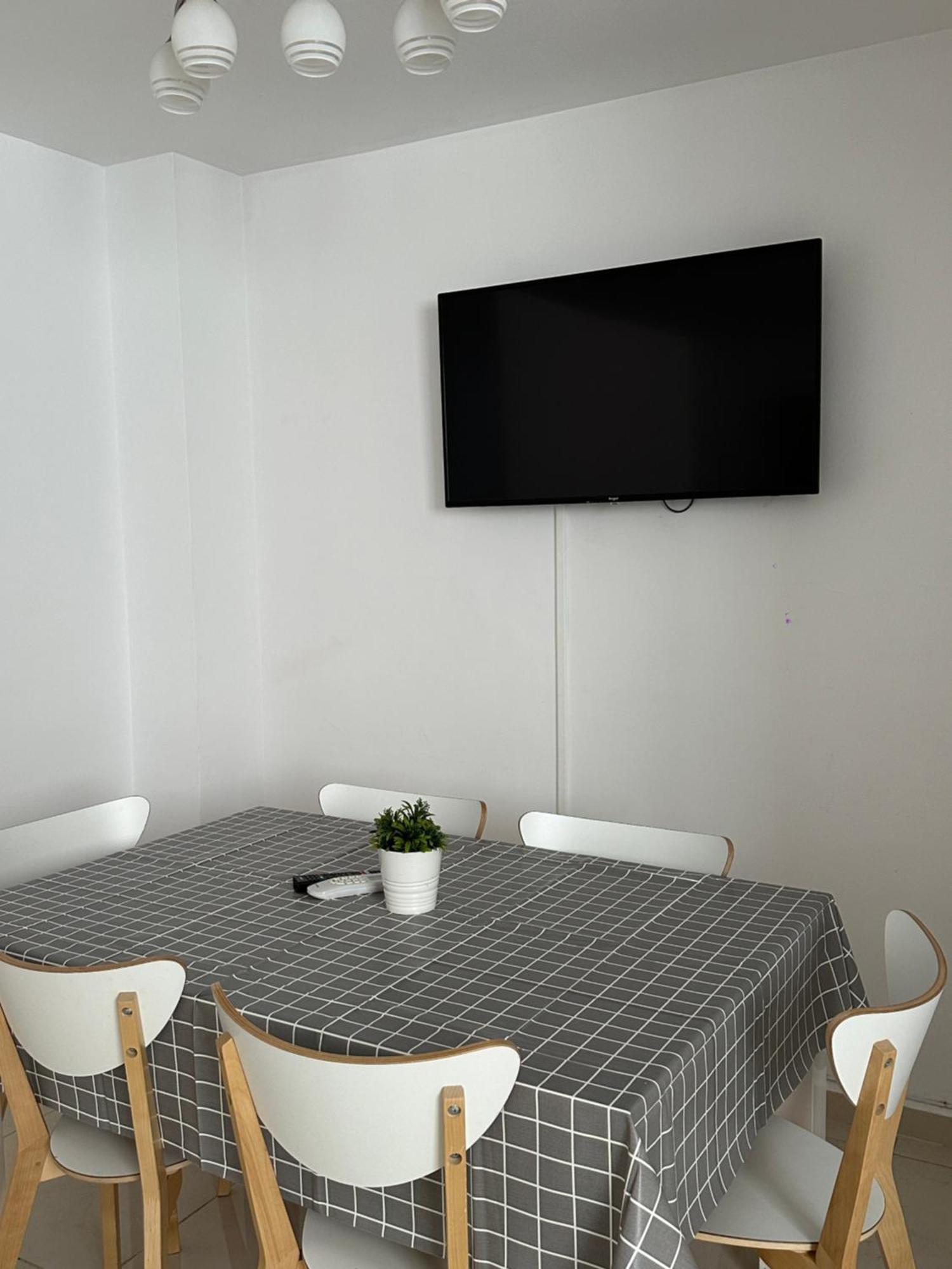 Modern And Bright 5 Bedroom Apartment Del Prado Gandie Extérieur photo