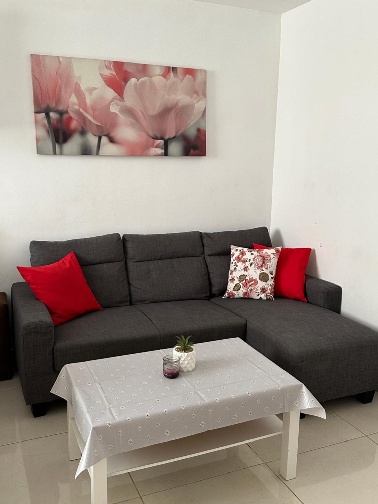Modern And Bright 5 Bedroom Apartment Del Prado Gandie Extérieur photo