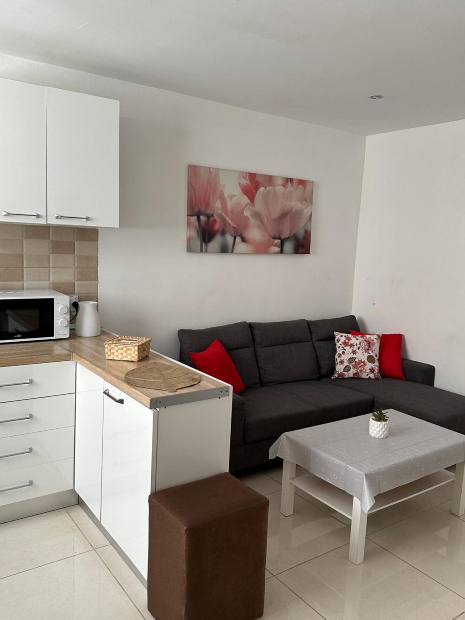 Modern And Bright 5 Bedroom Apartment Del Prado Gandie Extérieur photo