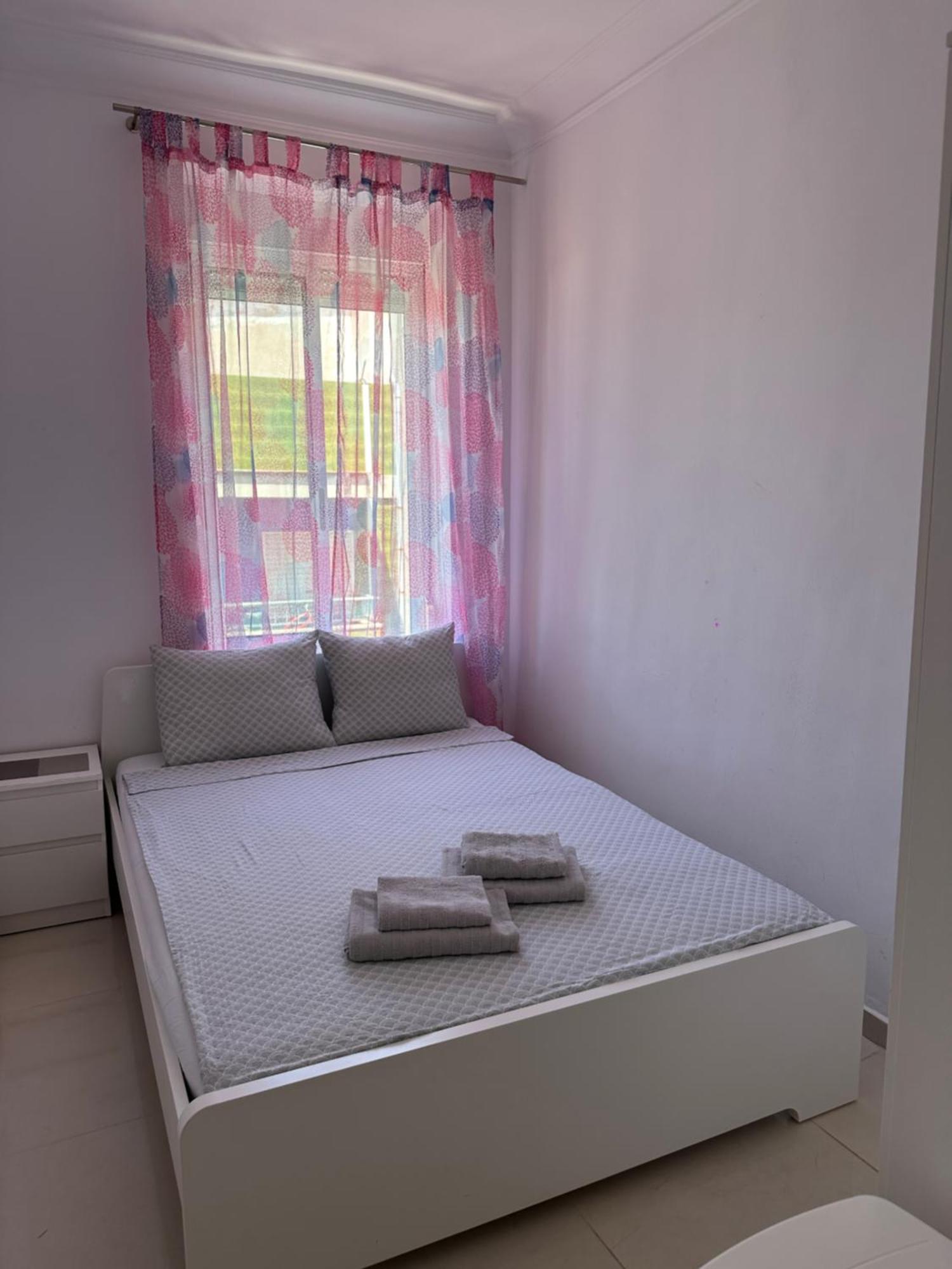 Modern And Bright 5 Bedroom Apartment Del Prado Gandie Extérieur photo