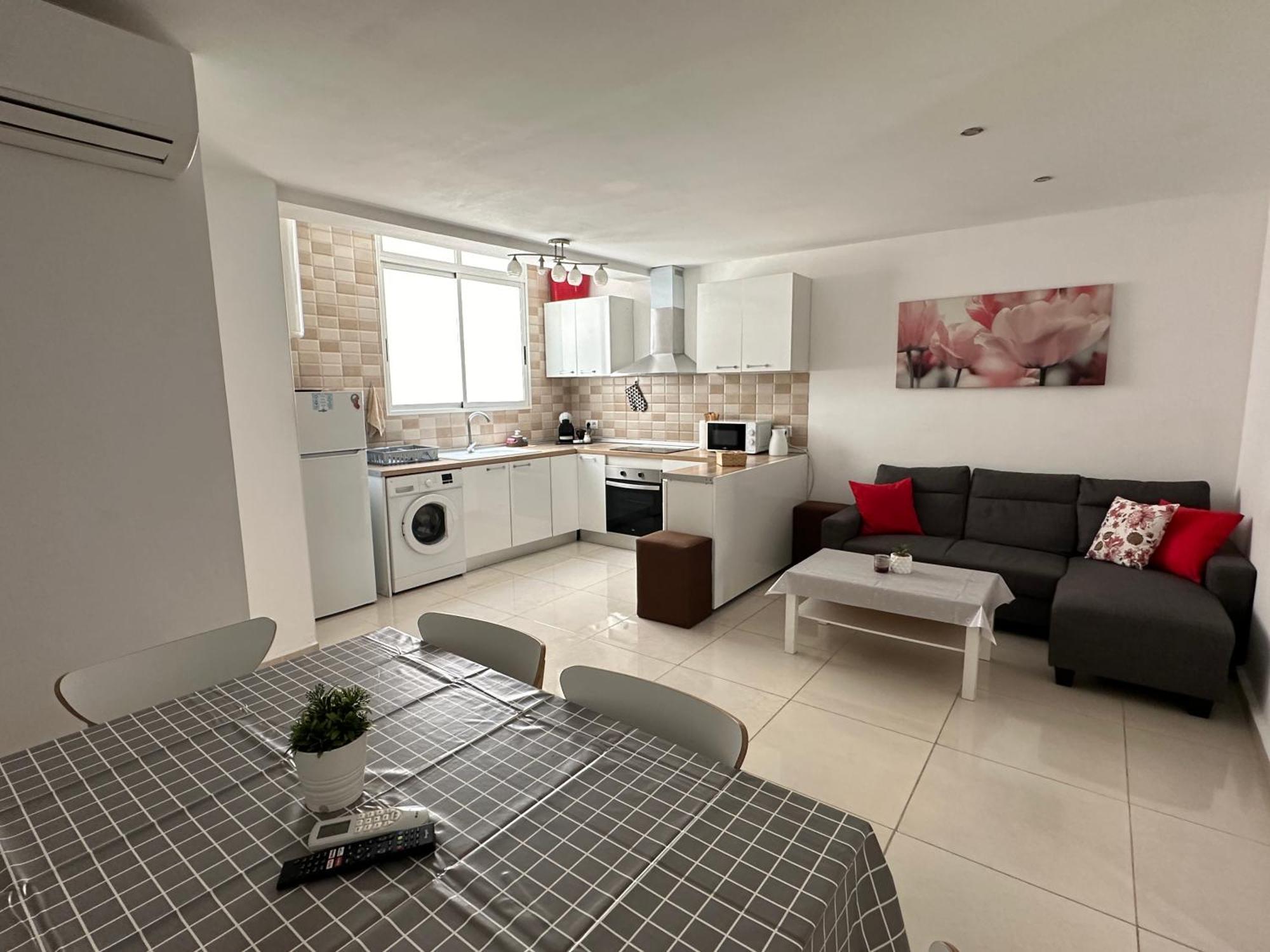 Modern And Bright 5 Bedroom Apartment Del Prado Gandie Extérieur photo